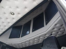 Scania R580 V8 - Full air - Special Interior - Retarde...
