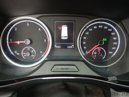 Volkswagen California Camper | 2 Betten für 4 Personen | Kochnische + Hochbett