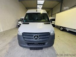 MERCEDES-BENZ Sprinter III Kasten 319 V6 L4 H3 *Doppelkabine*