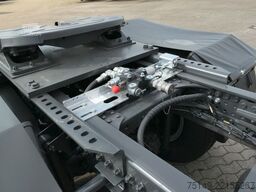 MERCEDES-BENZ 4048 S Actros/6x4/Euro 3/Hydraulik/5x on stock!