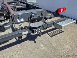 MERCEDES-BENZ 818 L Atego 3-Sitzer Automatik Fahrgestell 2xAHK