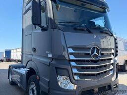 MERCEDES-BENZ 1851 LS Actros BigSpace Retarder 2x Tank Euro6D