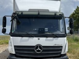 Mercedes-Benz Atego 818