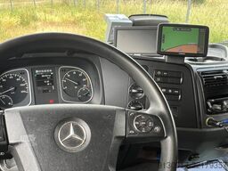 Mercedes-Benz Atego 818