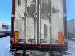 Schmitz Cargobull box semi-trailer with Thermo King unit