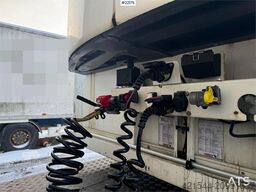 Schmitz Cargobull box semi-trailer with Thermo King unit