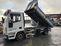 Iveco 90E18 4x2 tipping truck with 3-way tipping