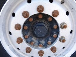 BENALU WYWROTKA / 25 m3 / ALUMINIOWA / O? PODNOSZONA /