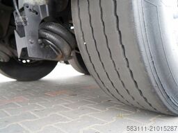 FRUEHAUF  TROUILLET / KONTENER / KOFFER / DWIE OSIE PODNO