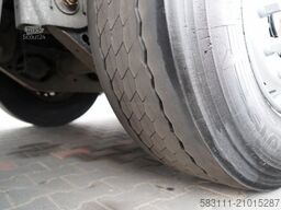 FRUEHAUF  TROUILLET / KONTENER / KOFFER / DWIE OSIE PODNO