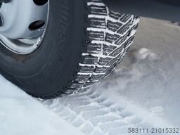 IVECO DAILY 65-170   / CH?ODNIA / AGREGAT XARIOS 300 /