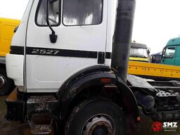 Mercedes-Benz 2527 6x4motor slecht