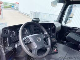 Mercedes-Benz Antos 1840 L 4x2 Antos 1840 L 4x2, Aufnahme für Mitnahmestapler