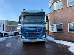 DAF XF 530 XF530 4X2 Spacecab / Retarder / full spoi