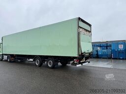 SCHMITZ CARGOBULL 2-Assige gestuurde bloemen/planten oplegger met