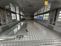 MERCEDES-BENZ Benz Actros 2551/Viehtransporter/Finkl 3 Stock