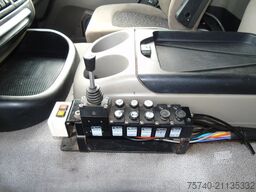 Ginaf X 4243 TS + 8X4 + EURO 5 30 TONS