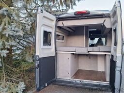 Globecar Summit Shine 640 artense grau met.