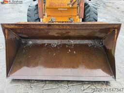 Case 1825 | 17 KW | 4x4 |Kompaktlader mit Schaufel