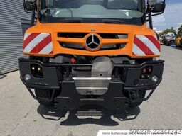Mercedes-Benz U 427 214.990&euro; netto