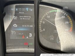 Mercedes-Benz U 427 214.990&euro; netto