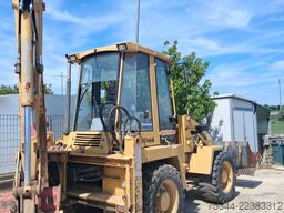 Komatsu WB98A-2