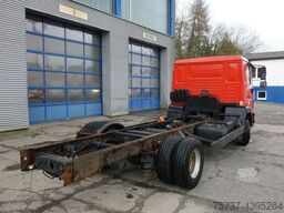 MAN 10.224 Chassis ohne Aufbau