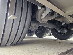 SCHMITZ SKO 24/L 13.4 FP 45 SCB 2X LIFT AXLE