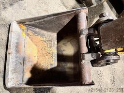 New Holland Kobelco E9SR Mini Excavator with 2 Buckets