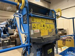 Genie S-65xc telescopic lift for sale with a basket lift