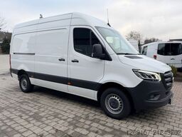 MERCEDES-BENZ Sprinter 319CDI V6 Kasten L2H2 RWD LED AHK3500KG