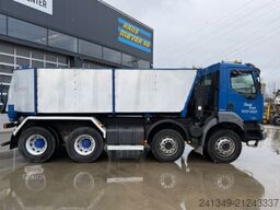 RENAULT Kerax 420 8x4 Thermokipper