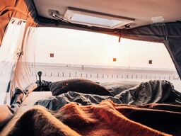 SUNLIGHT CLIFF 540 VAN LIFE