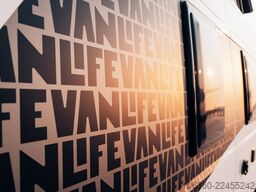 SUNLIGHT CLIFF 540 VAN LIFE