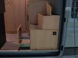 SUNLIGHT CLIFF 540 VAN LIFE