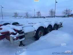 HFR KM 24 3-axle container trailer w/ two sets of tire