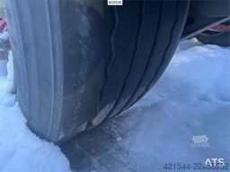 HFR KM 24 3-axle container trailer w/ two sets of tire