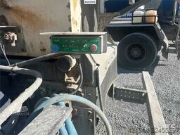 Volvo FE 6x2 concrete truck w/ 7m3 drum