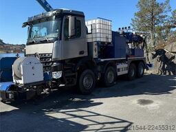 Mercedes-Benz Arocs with a Meyco Roadrunner concrete spray unit