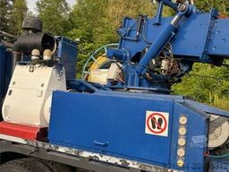 Mercedes-Benz Arocs with a Meyco Roadrunner concrete spray unit