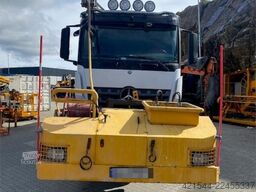 Mercedes-Benz Arocs 8x4 with a AMV 7450H concrete spraying super