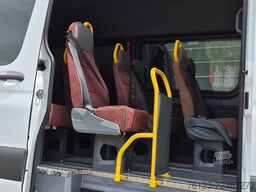 MERCEDES-BENZ 10 Sprinter Lord Light 22 Sitzer Vorlauffahrzeug