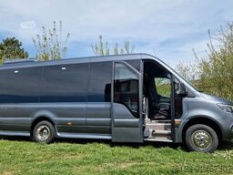 MERCEDES-BENZ 519 und 517 Glasdach XXL  20 Sitze Lord Exclusiv