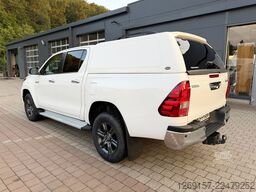 TOYOTA Hilux 2,4D Double Cab Comfort 4x4 Hardtop Autom.