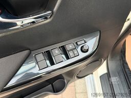 TOYOTA Hilux 2,4D Double Cab Comfort 4x4 Hardtop Autom.