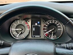 TOYOTA Hilux 2,4D Double Cab Comfort 4x4 Hardtop Autom.