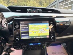 TOYOTA Hilux 2,4D Double Cab Comfort 4x4 Hardtop Autom.