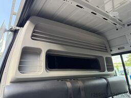 IVECO Daily 3,0L Diesel 35S18 Kasten Mixto *AHK3,5t*