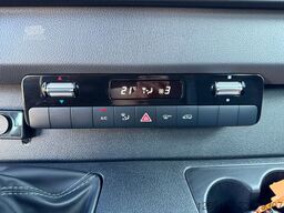 MERCEDES-BENZ Sprinter 519 CDI 3,0 V6 Pritsche Plane DoKa RWD