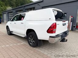 TOYOTA Hilux 2,4D Double Cab Comfort 4x4 Hardtop Autom.